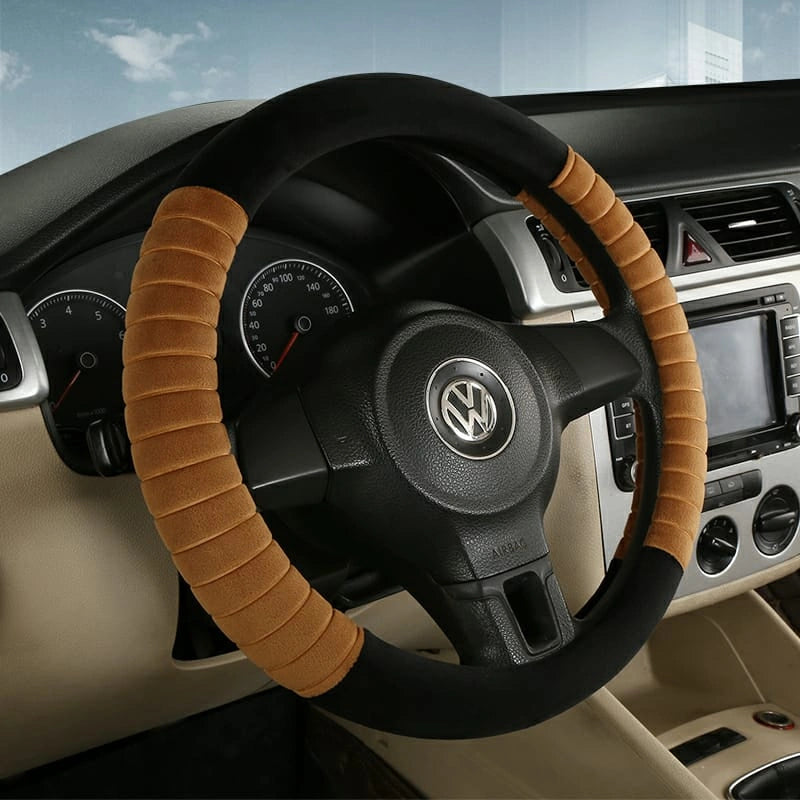 Delux Velvet Steering Wheel Covers M006 (Medium)-أغطية عجلة القيادة ديلوكس مخملية M006 (متوسطة)-Auto-Emporio-Kuwait.0