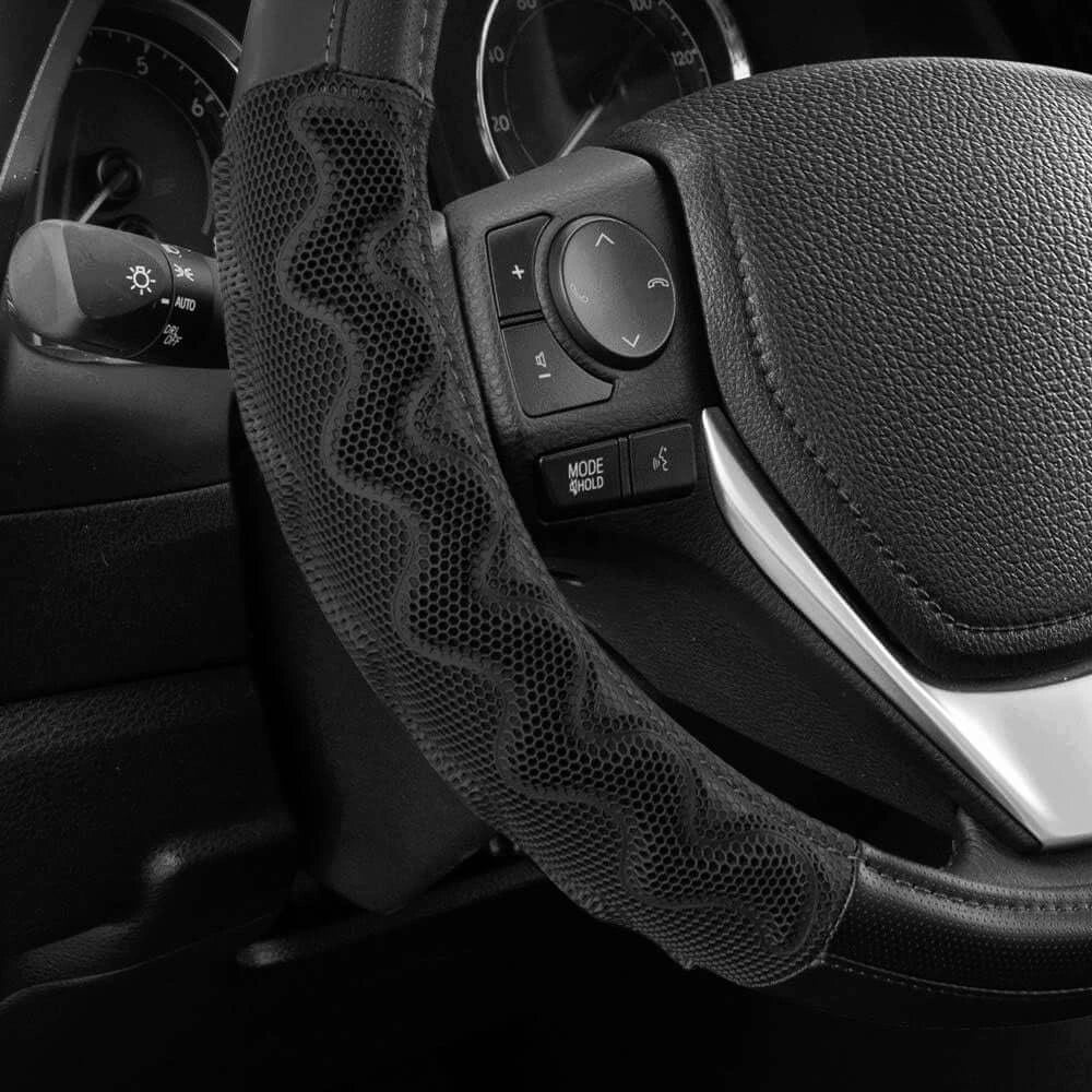 Max Grip Steering Wheel Covers-أغطية عجلة القيادة ماكس جريب-Auto-Emporio-Kuwait.0