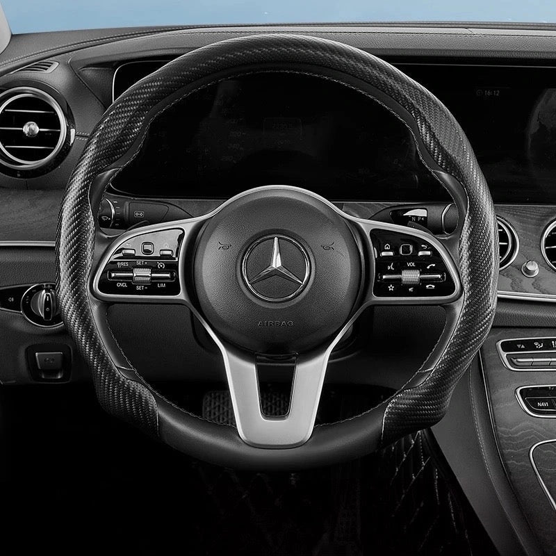 D/O Shape Carbon Fiber Grip Steering Wheel Covers-أغطية عجلة القيادة بمقبض من ألياف الكربون على شكل D/O-Auto-Emporio-Kuwait.0