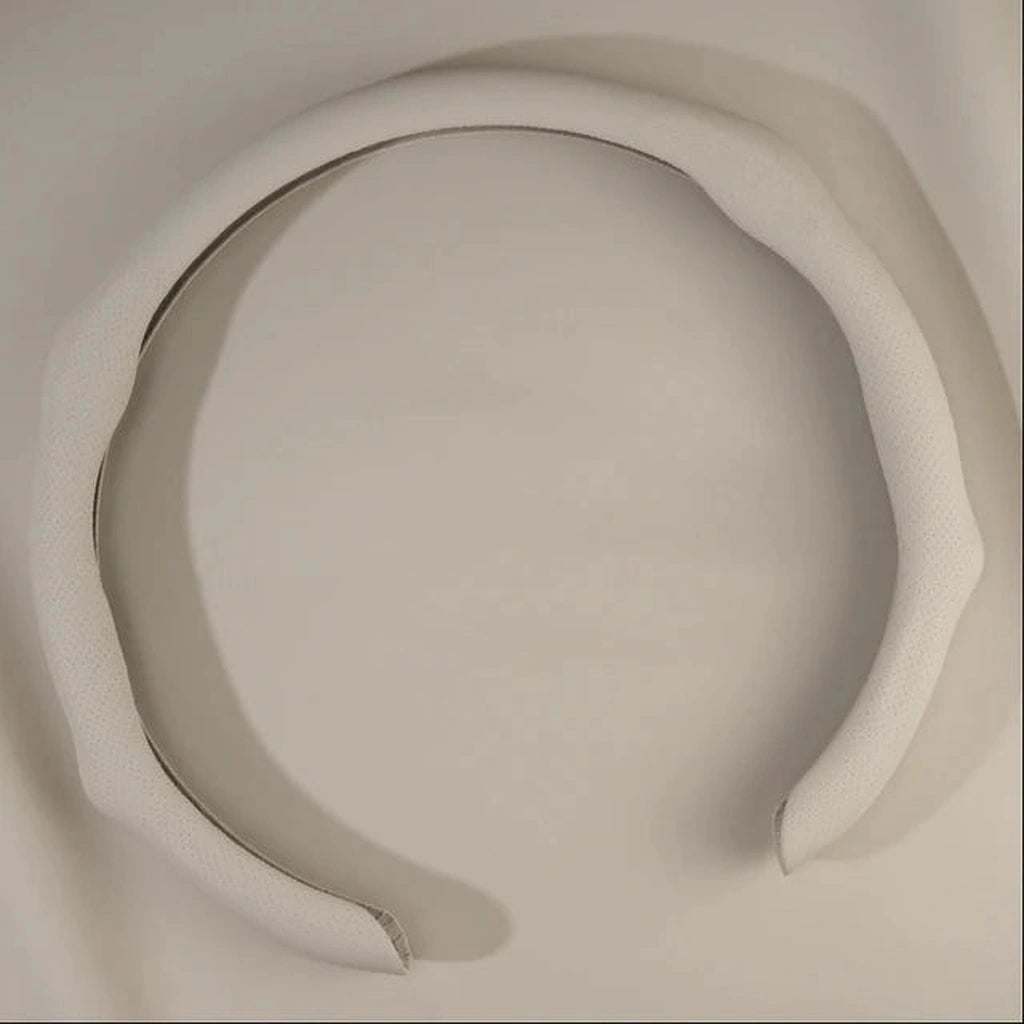 D/O Shape Pu Leather Grip Steering Wheel Covers-أغطية عجلة القيادة بمقبض جلد البولي يوريثان على شكل D/O-Auto-Emporio-Kuwait.0