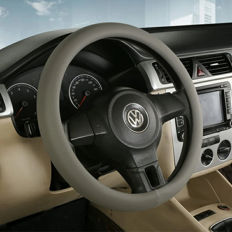 PU Leather Steering Wheel Covers M009 (Medium)-أغطية عجلة القيادة من جلد البولي يوريثان M009 (متوسط)-Auto-Emporio-Kuwait.0