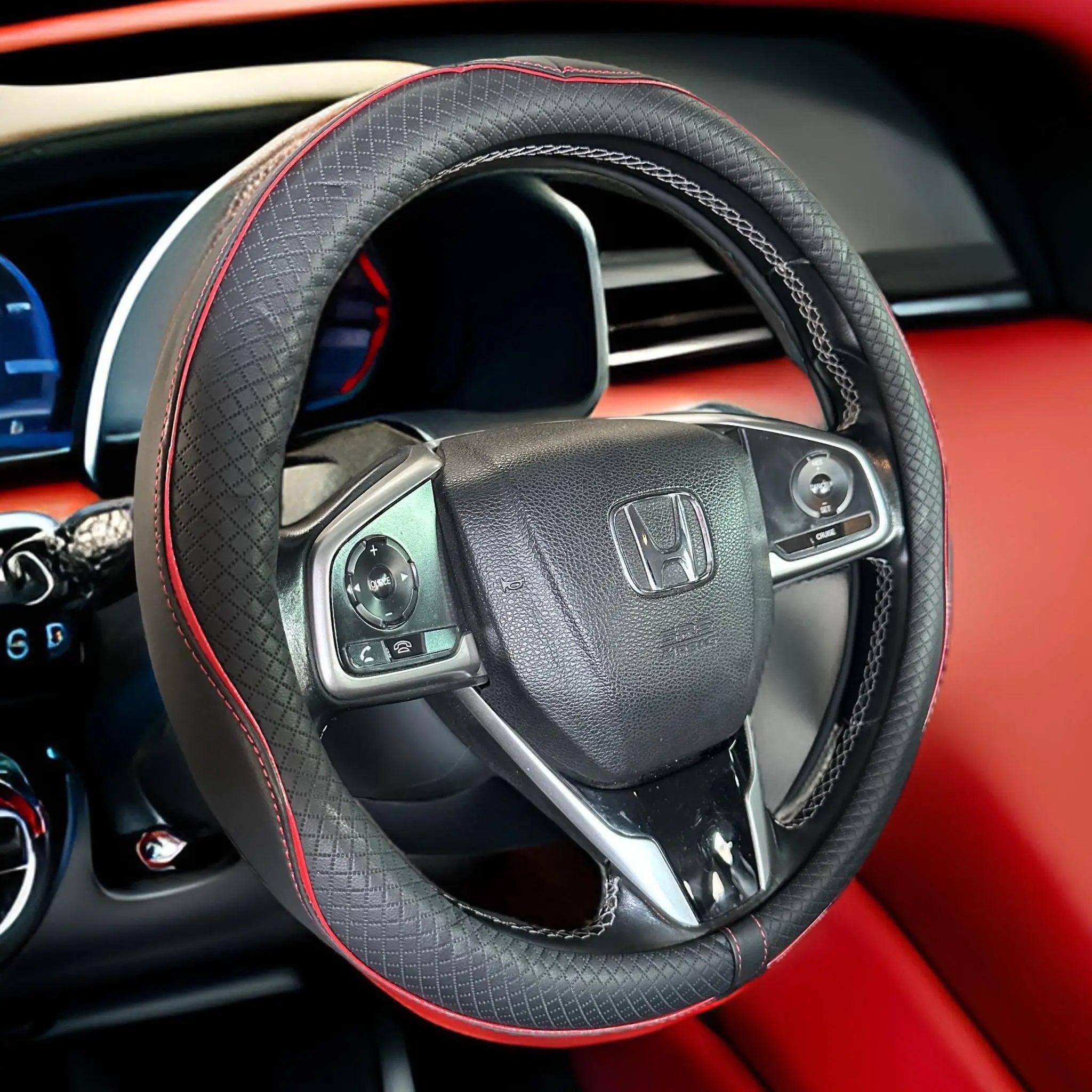 Premium PU Leather Steering Wheel Cover-غطاء عجلة القيادة من جلد البولي يوريثان الفاخر-Auto-Emporio-Kuwait.0