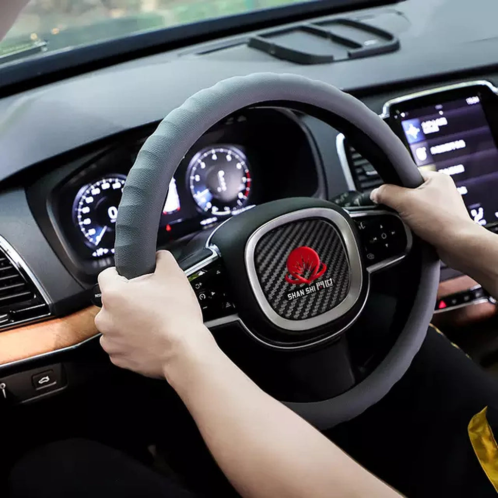 Premium Silicone Steering Wheel Covers-أغطية عجلة القيادة من السيليكون الفاخر-Auto-Emporio-Kuwait.0