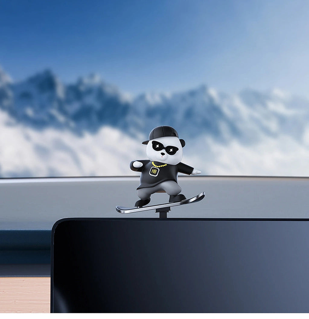 Skateboarding Teddy Bear Cap Display Screen Sliding Ornament-لوح التزلج تيدي بير كاب شاشة عرض زخرفة انزلاقية-Auto-Emporio-Kuwait.0