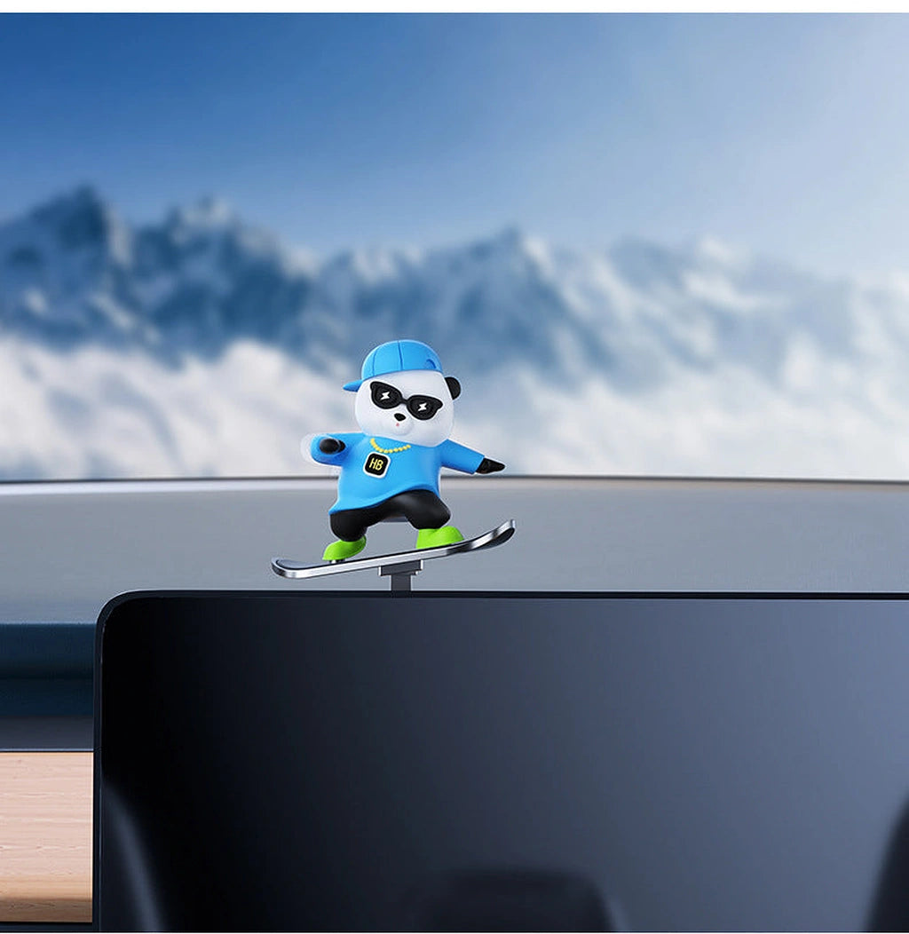 Skateboarding Teddy Bear Cap Display Screen Sliding Ornament-لوح التزلج تيدي بير كاب شاشة عرض زخرفة انزلاقية-Auto-Emporio-Kuwait.0