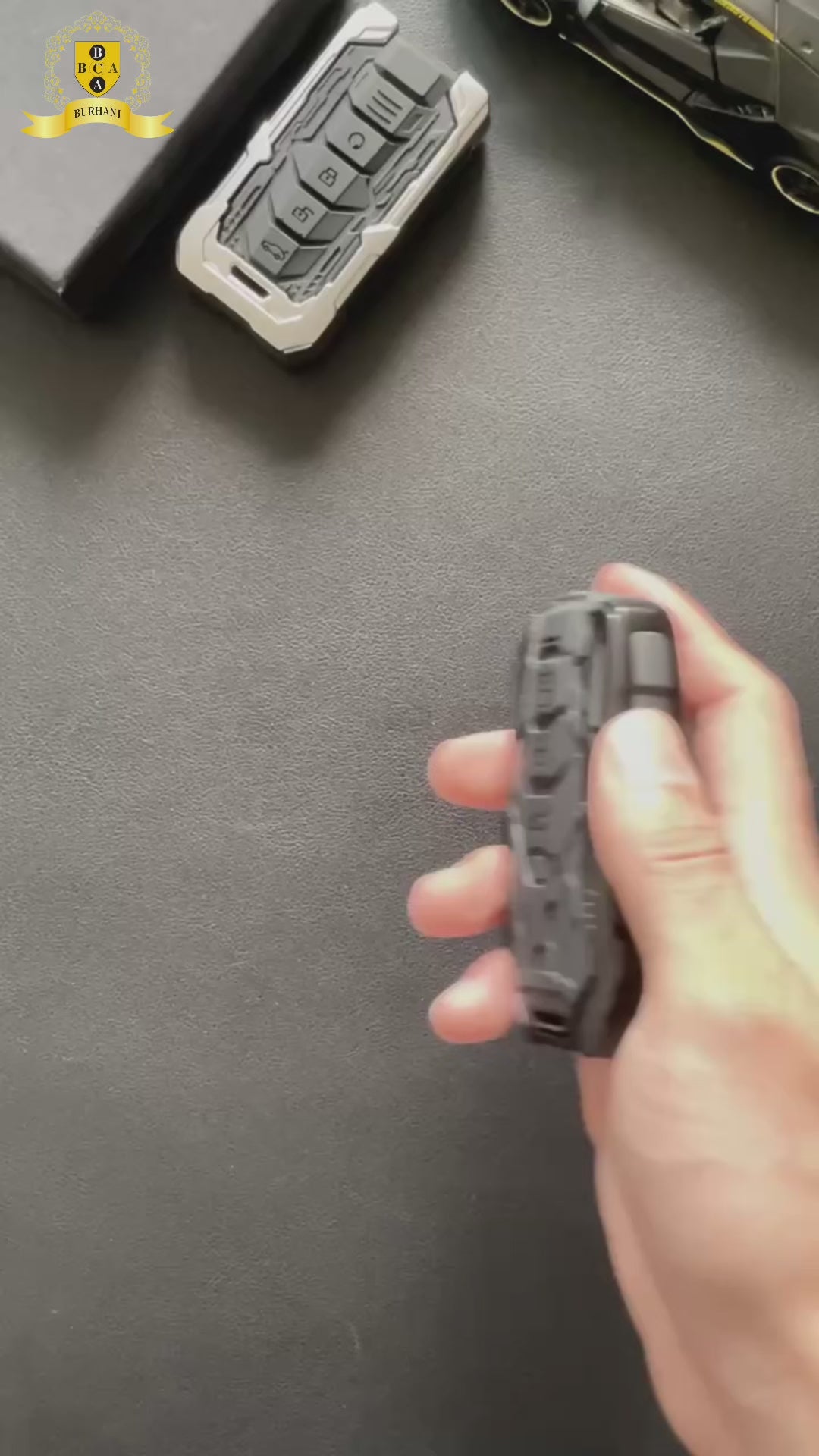 غطاء مفتاح التحكم عن بعد من سبائك الزنك لسيارة تويوتا مع سلسلتي مفاتيح 21