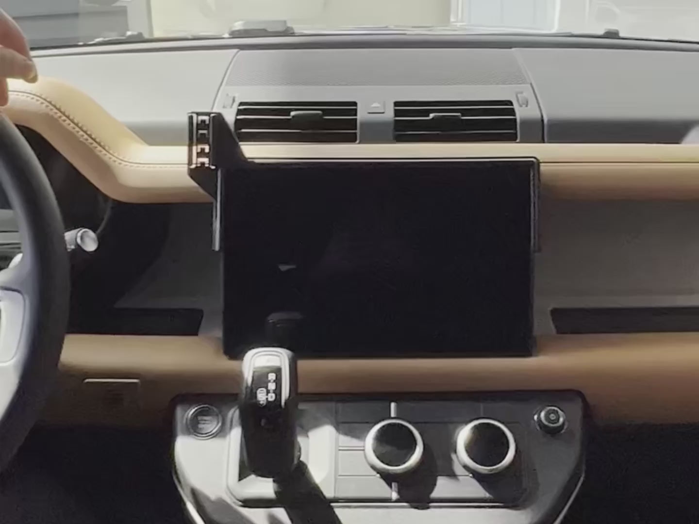 حامل شاشة DEFENDER مع حامل للهاتف المحمول 10